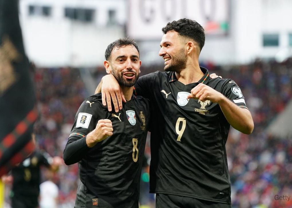 สถิติเต็มเกมระหว่าง โปรตุเกส พบ อาร์เมเนีย อัตราการเลี้ยงบอล 76-24 ประตู 26-3