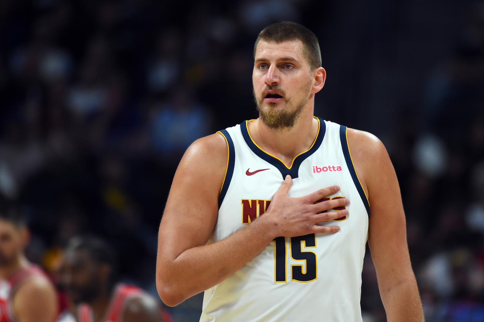 Tyronn Lue: แผนของเราคือให้ Jokic ทำประตู และจำกัดการส่งและรับ แต่เราไม่ได้คาดหวังให้เขาทำคะแนนได้ 55 แต้ม