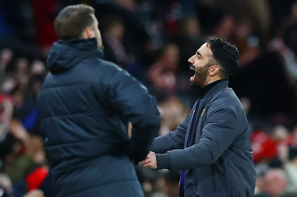 เนวิลล์: นี่เป็นสัปดาห์ที่ดีที่สุดและสำคัญที่สุดนับตั้งแต่อาโมริมเข้ามาคุมแมนเชสเตอร์ ยูไนเต็ด