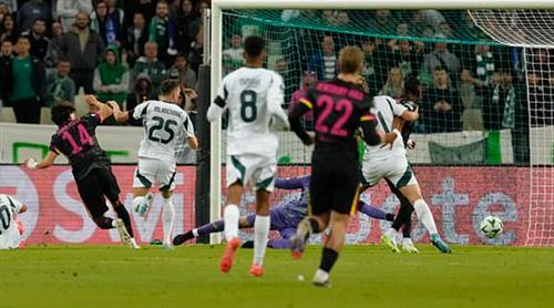 พานาธิไนกอส vs เชลซี