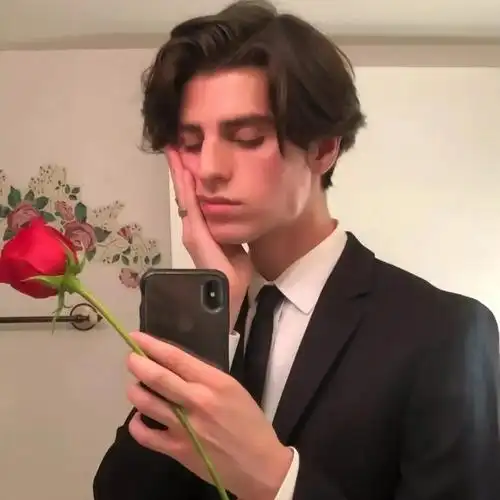 6686体育初级作者Fiona