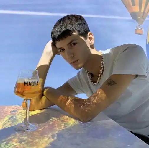 6686体育金牌作者習慣假裝