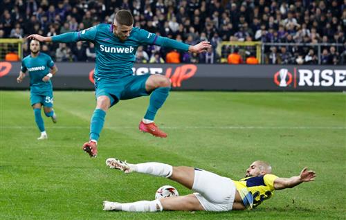 อันเดอร์เลชท์ vs เฟเนร์บาห์เช่