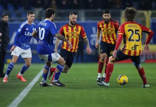 โคโม vs เลชเช่