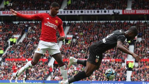 แมนเชสเตอร์ ยูไนเต็ด vs เลนส์